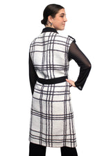 Load image into Gallery viewer, Plaid Textures Vest
