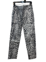 Load image into Gallery viewer, Stylin Leopard Pants
